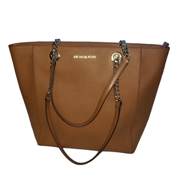 Michael Kors Bags Michael Kors Jet Set Chain Multifunction Top